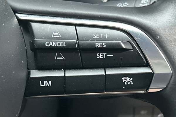 2024 Mazda 3 G20 Touring BP Series thumb-14