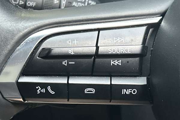2024 Mazda 3 G20 Touring BP Series thumb-17