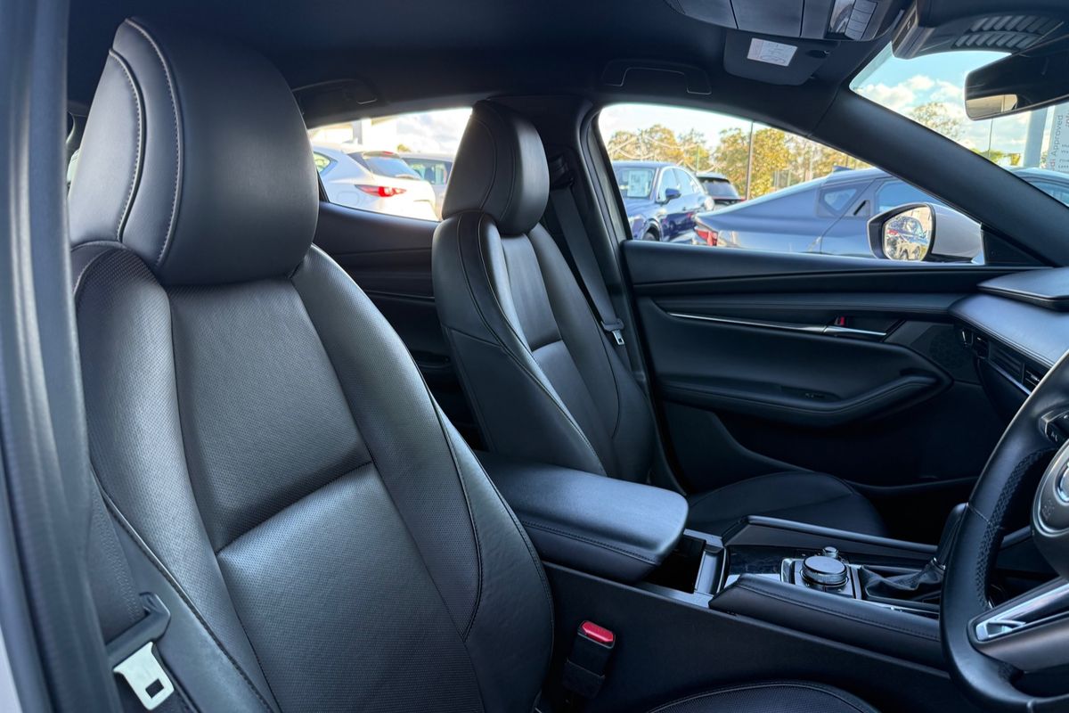 2024 Mazda 3 G20 Touring BP Series