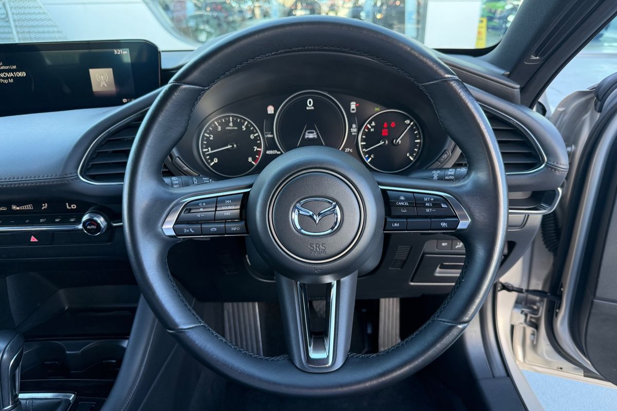 2024 Mazda 3 G20 Touring BP Series