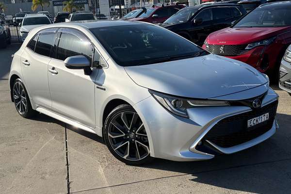 2019 Toyota Corolla ZR Hybrid ZWE211R