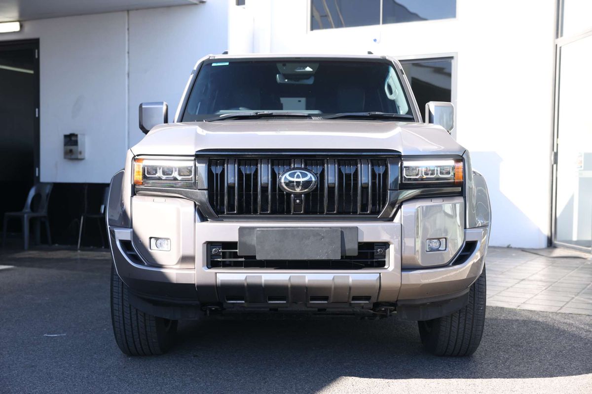 2025 Toyota Landcruiser Prado VX GDJ251R