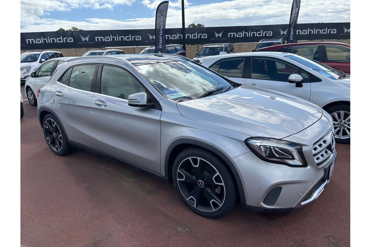 2017 Mercedes-Benz GLA-Class GLA250 X156