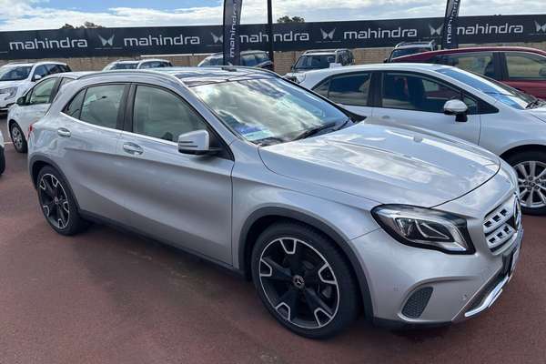 2017 Mercedes-Benz GLA-Class GLA250 X156