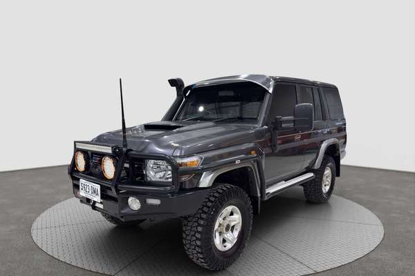 2021 Toyota Landcruiser GXL VDJ76R