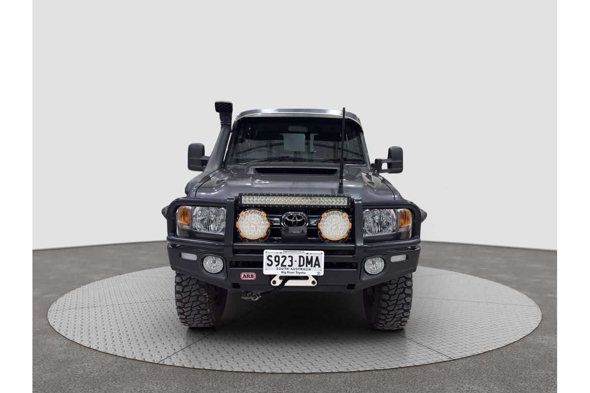 2021 Toyota Landcruiser GXL VDJ76R image 4