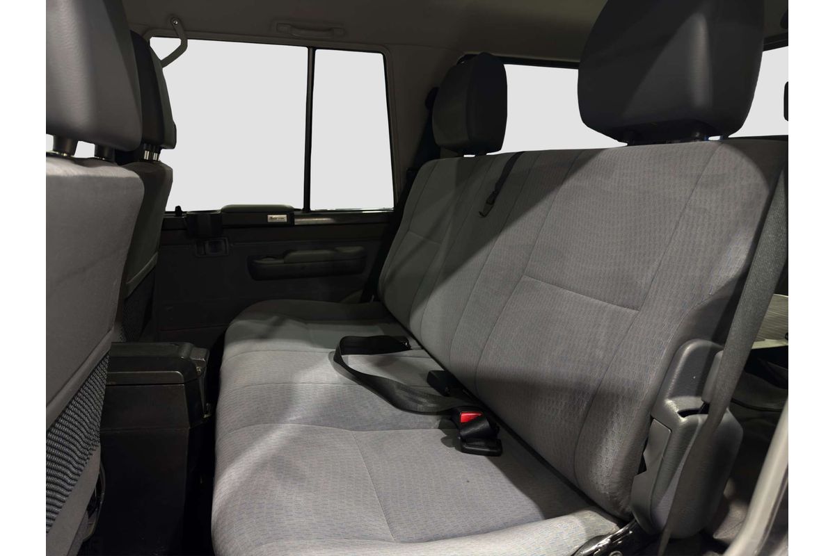 2021 Toyota Landcruiser GXL VDJ76R image 14