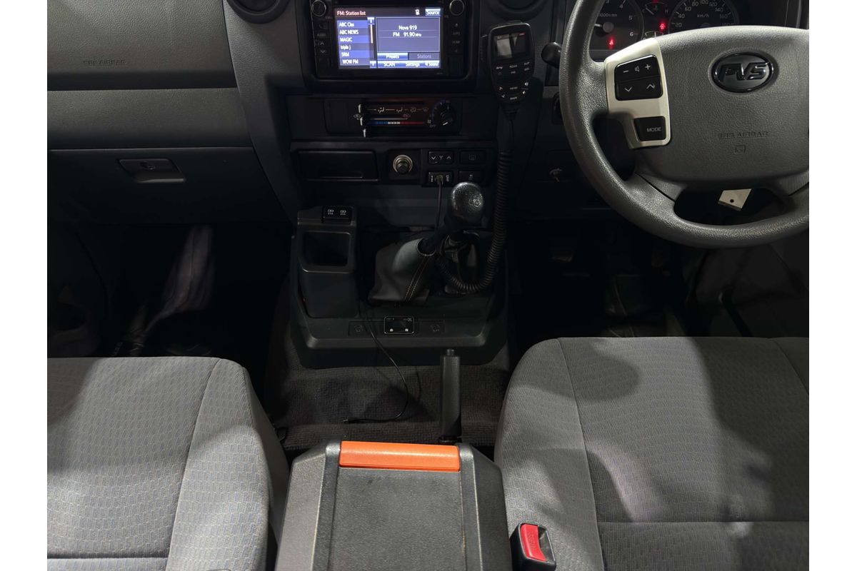 2021 Toyota Landcruiser GXL VDJ76R image 15