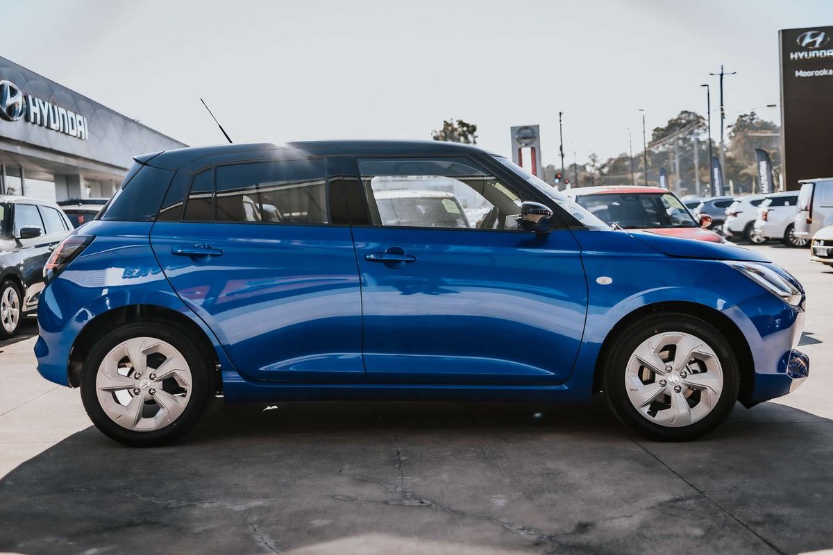 2026 Suzuki Swift Hybrid Plus UZ