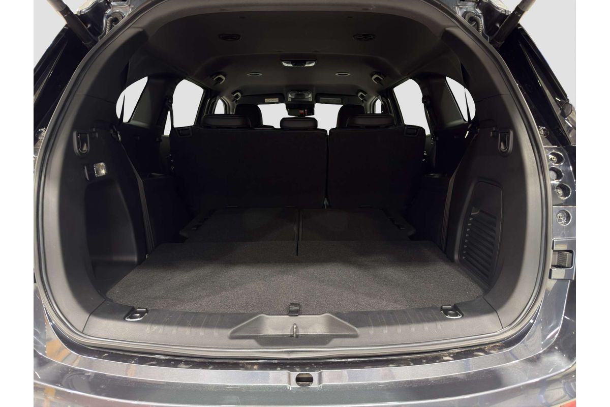 2025 Isuzu MU-X LS-T image 23