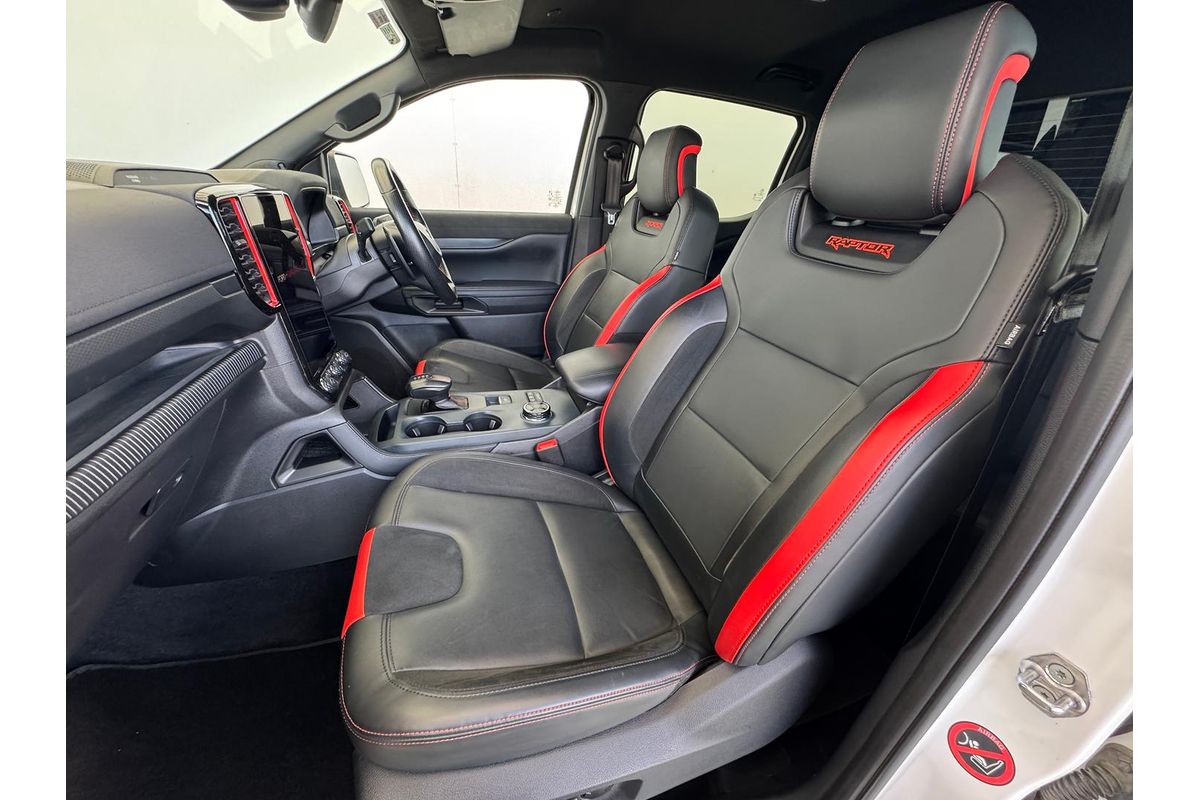 2022 Ford Ranger Raptor 4X4 3.0L image 14