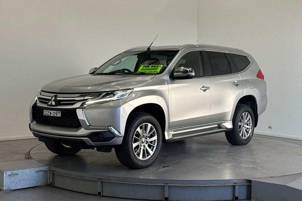 2018 Mitsubishi Pajero Sport GLX QE