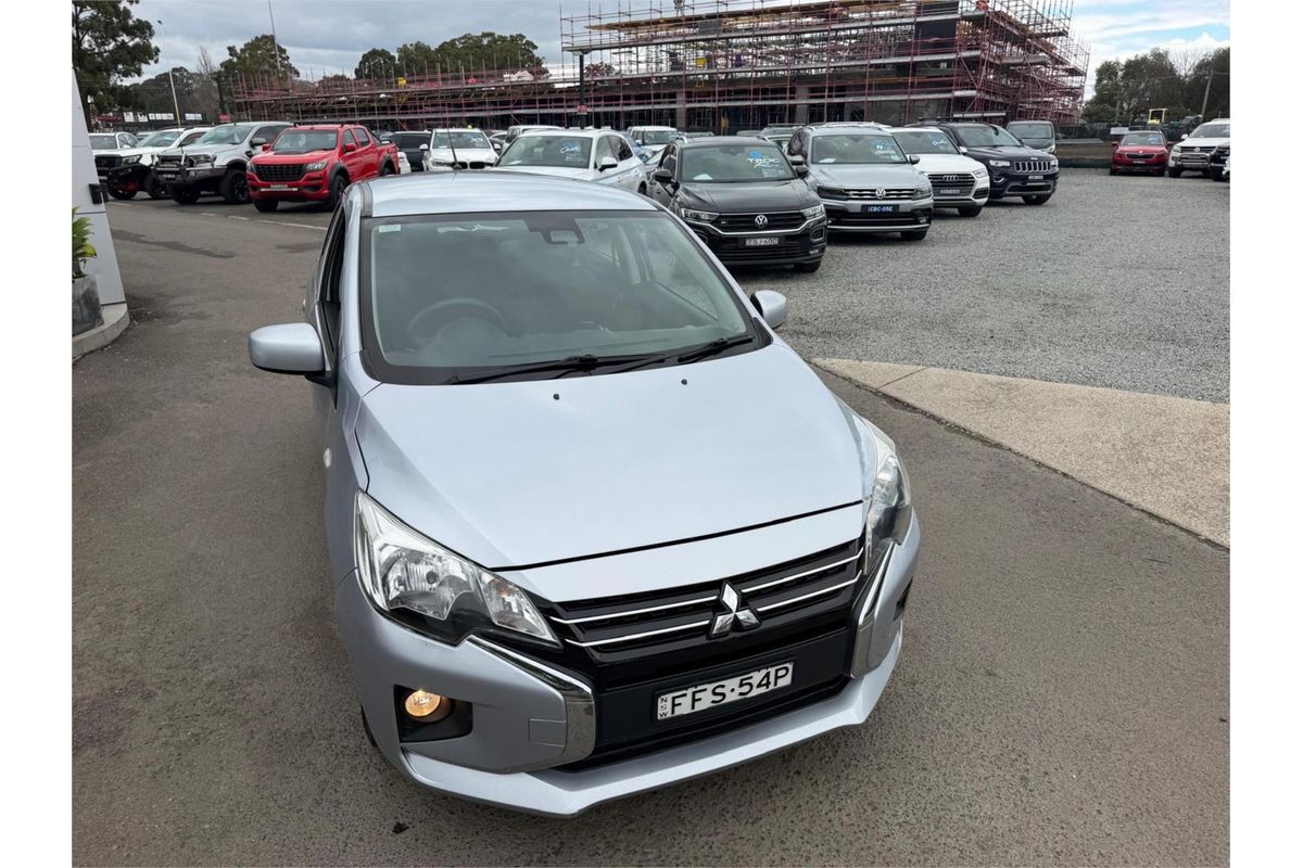 2021 Mitsubishi Mirage ES LB