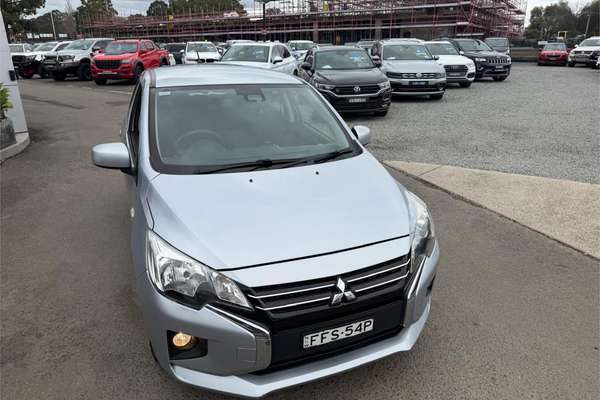 2021 Mitsubishi Mirage ES LB