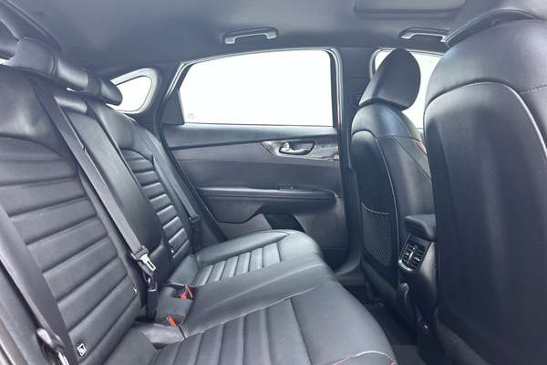 2023 Kia Cerato GT BD thumb-11