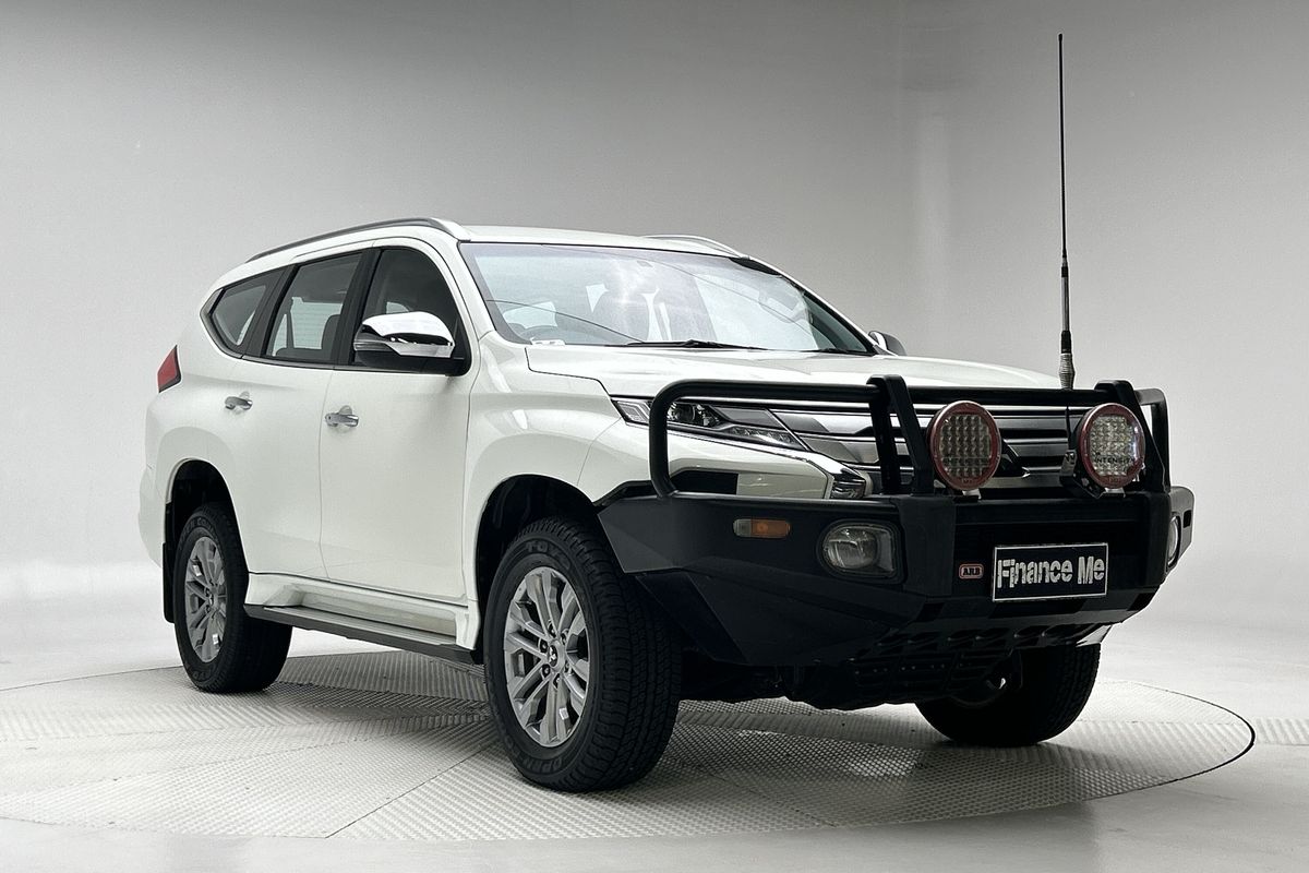 2023 Mitsubishi Pajero Sport GLX QF