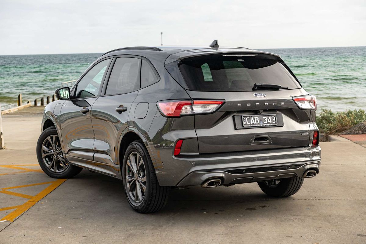 2022 Ford Escape ST-Line PHEV ZH