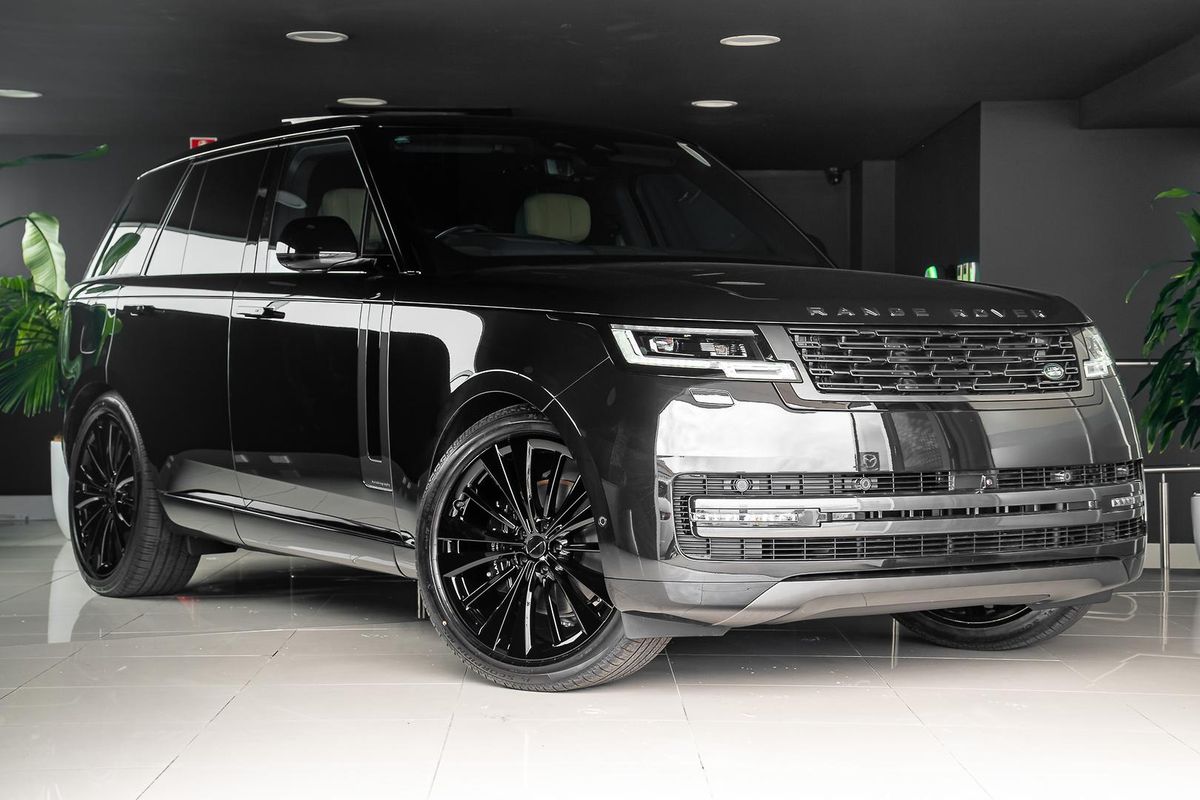 2026 Land Rover Range Rover D350 Autobiography L460
