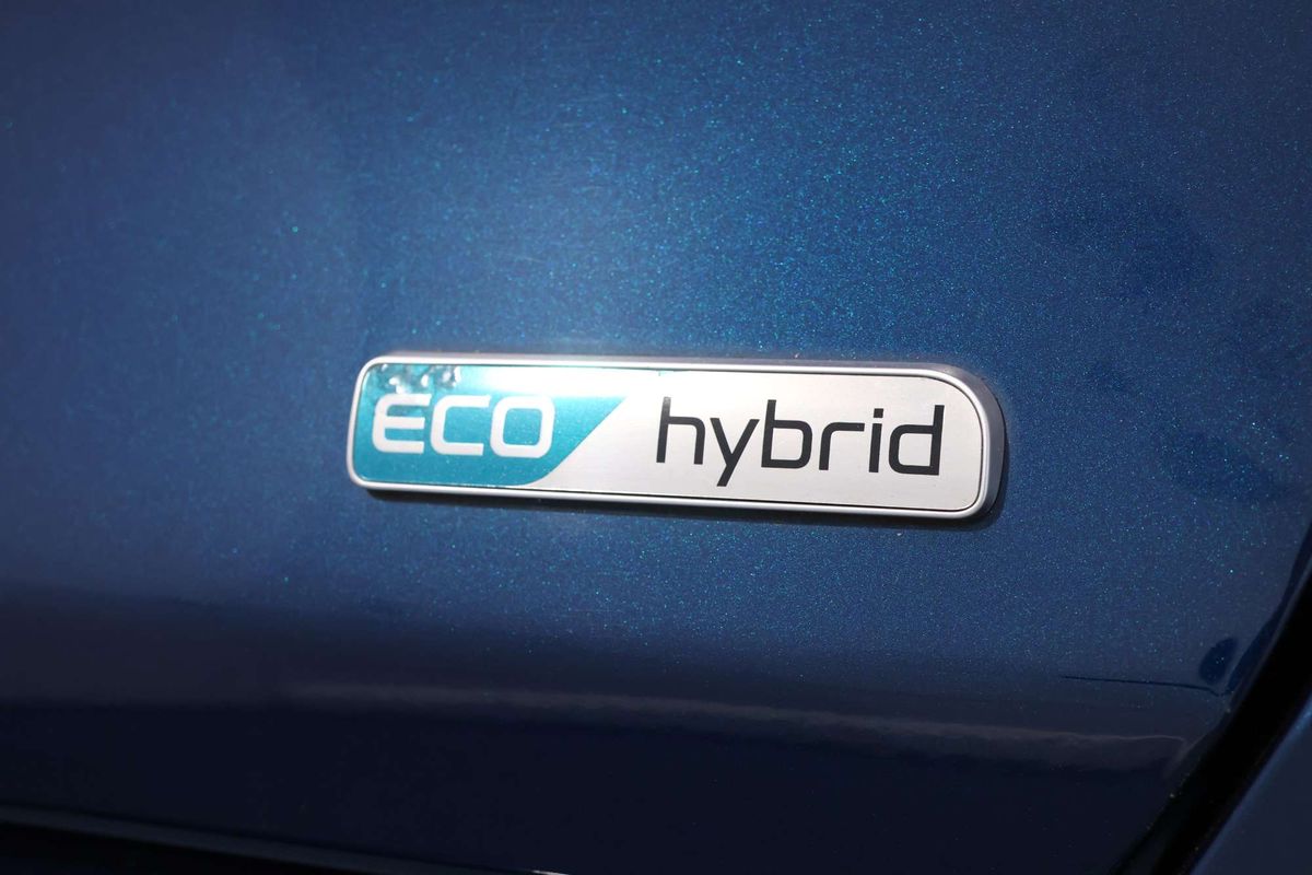 2021 Kia Niro Hybrid Sport DE