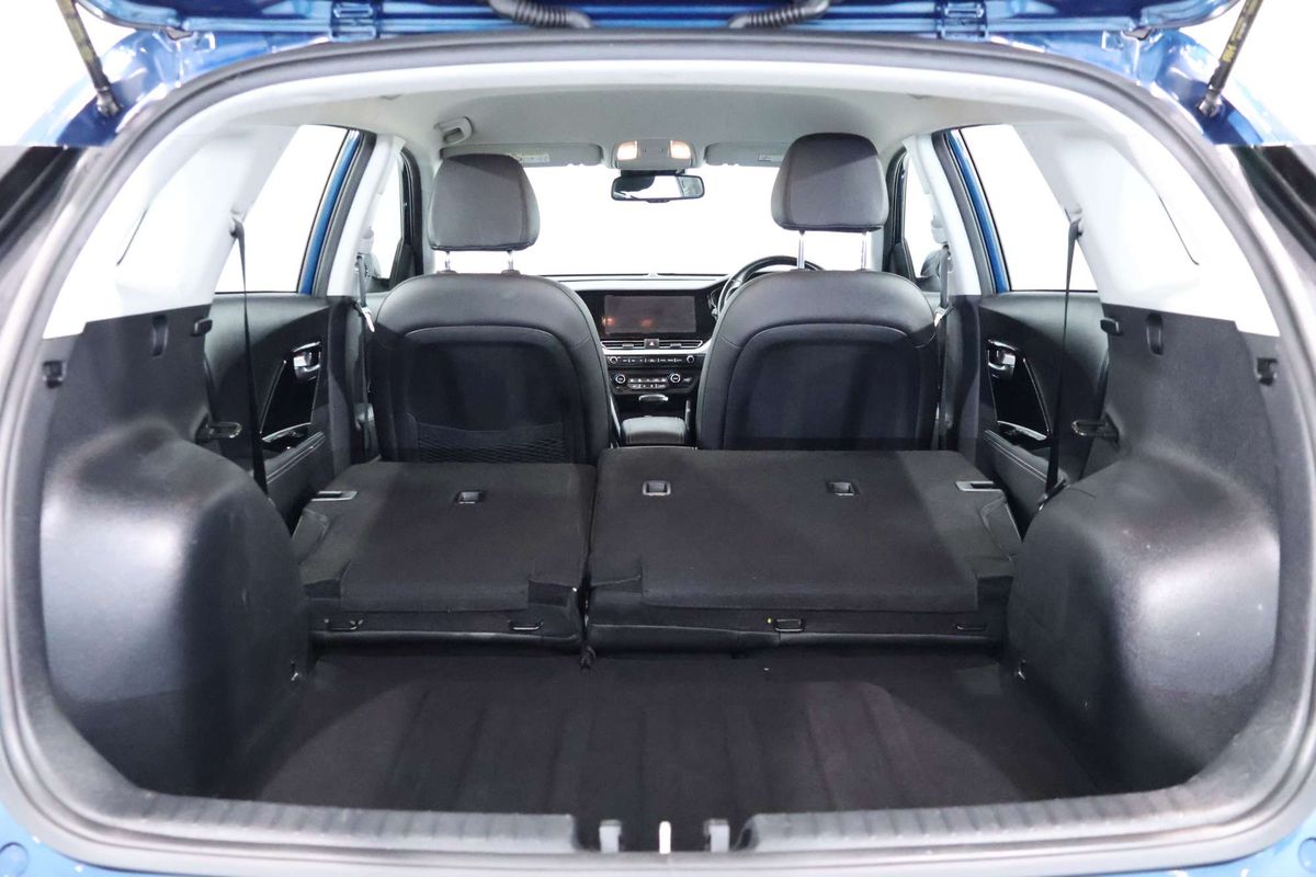 2021 Kia Niro Hybrid Sport DE