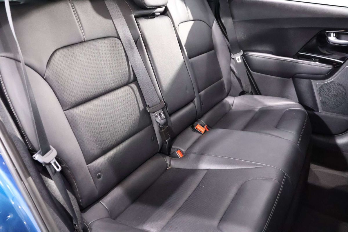 2021 Kia Niro Hybrid Sport DE