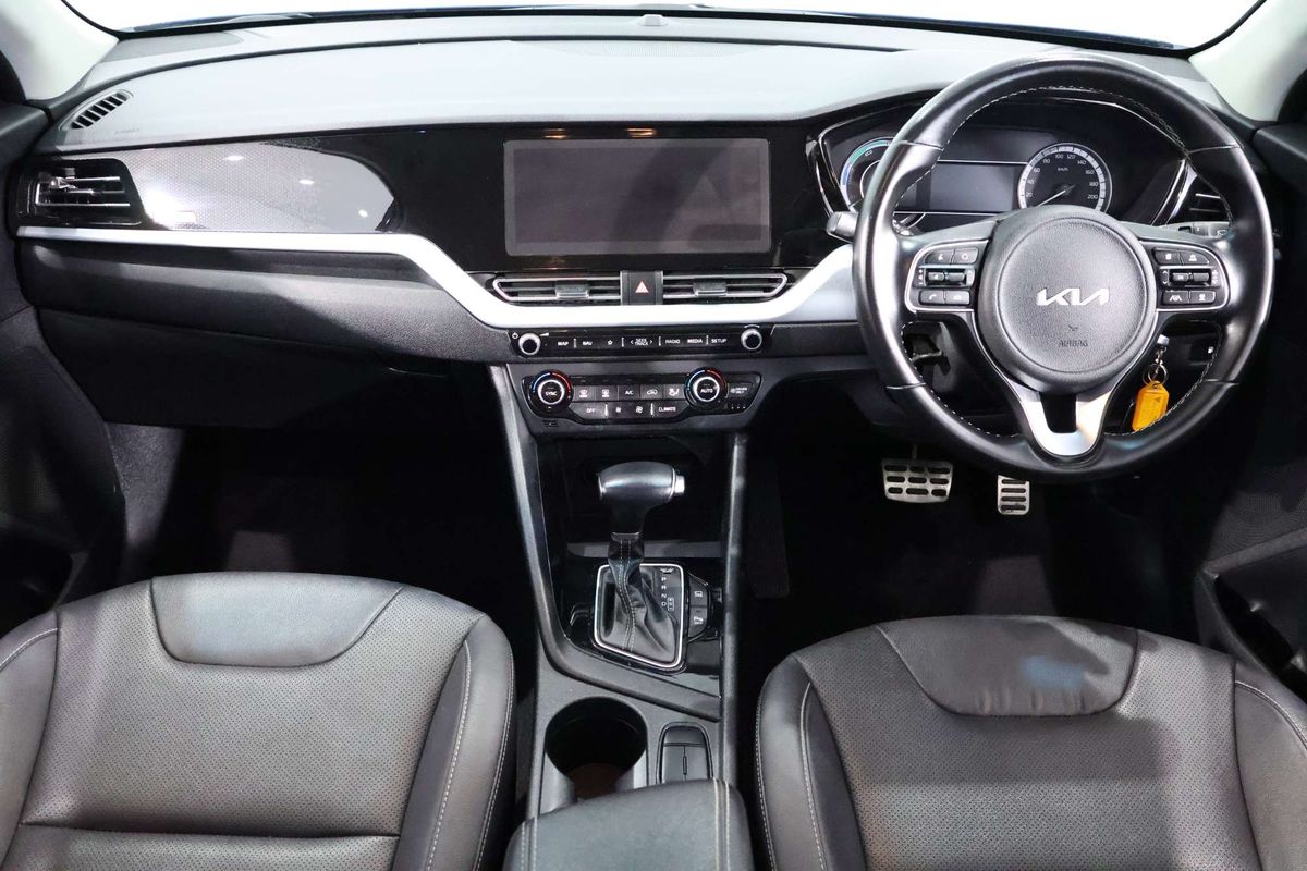 2021 Kia Niro Hybrid Sport DE
