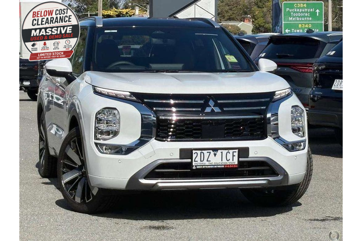2025 Mitsubishi Outlander Exceed Tourer ZM