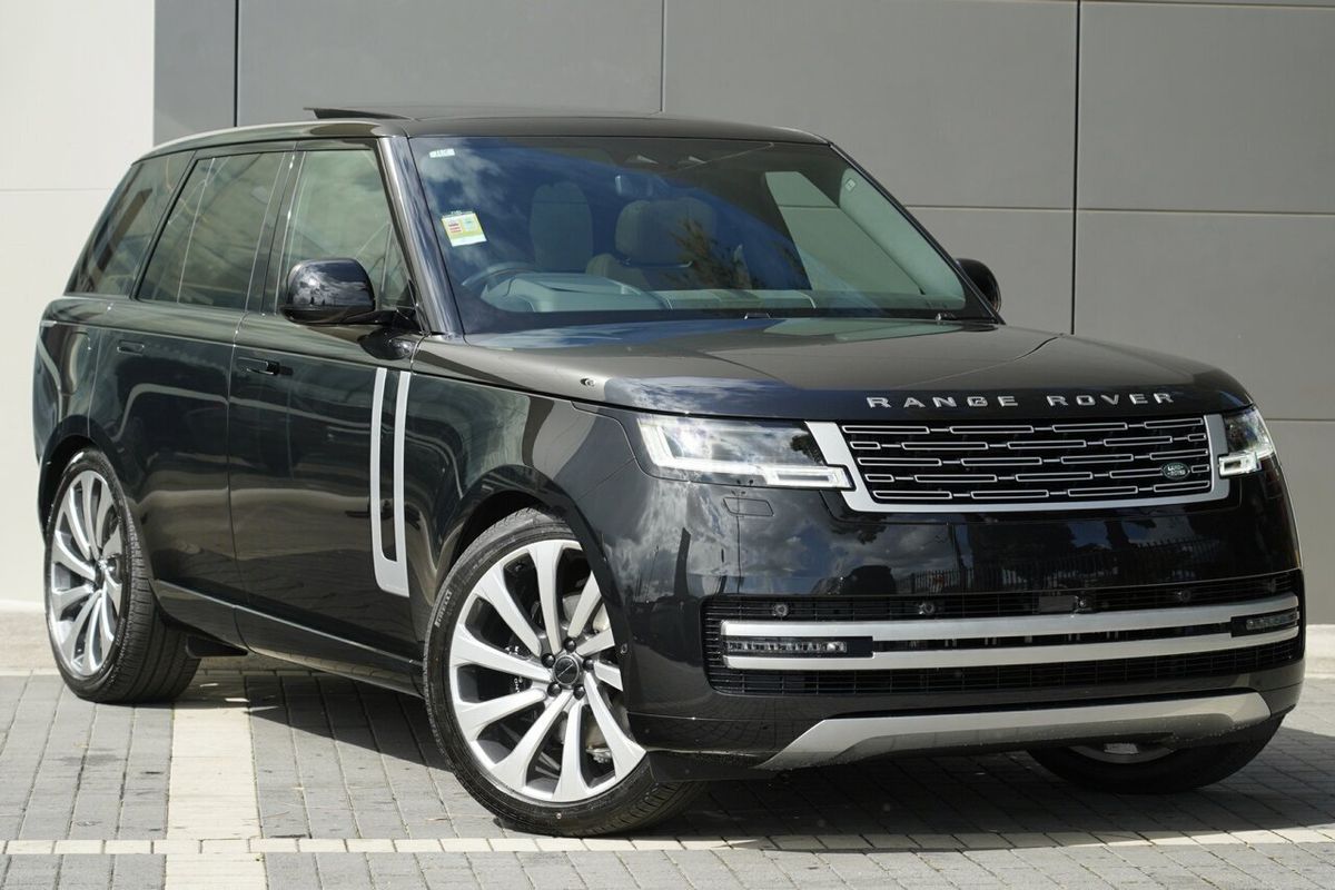 2026 Land Rover Range Rover D350 Autobiography L460 LWB