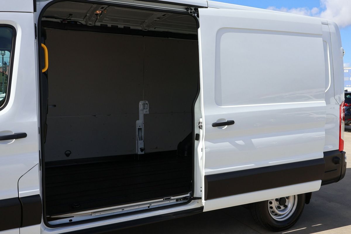 2024 Ford Transit 350L VO LWB Mid Roof