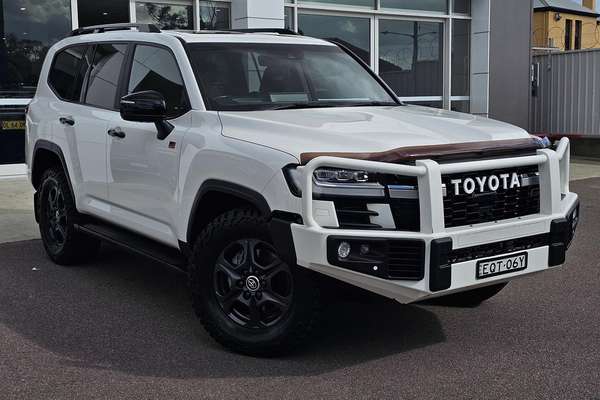 2021 Toyota Landcruiser GR Sport FJA300R