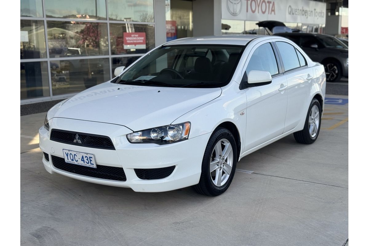 2013 Mitsubishi Lancer ES CJ