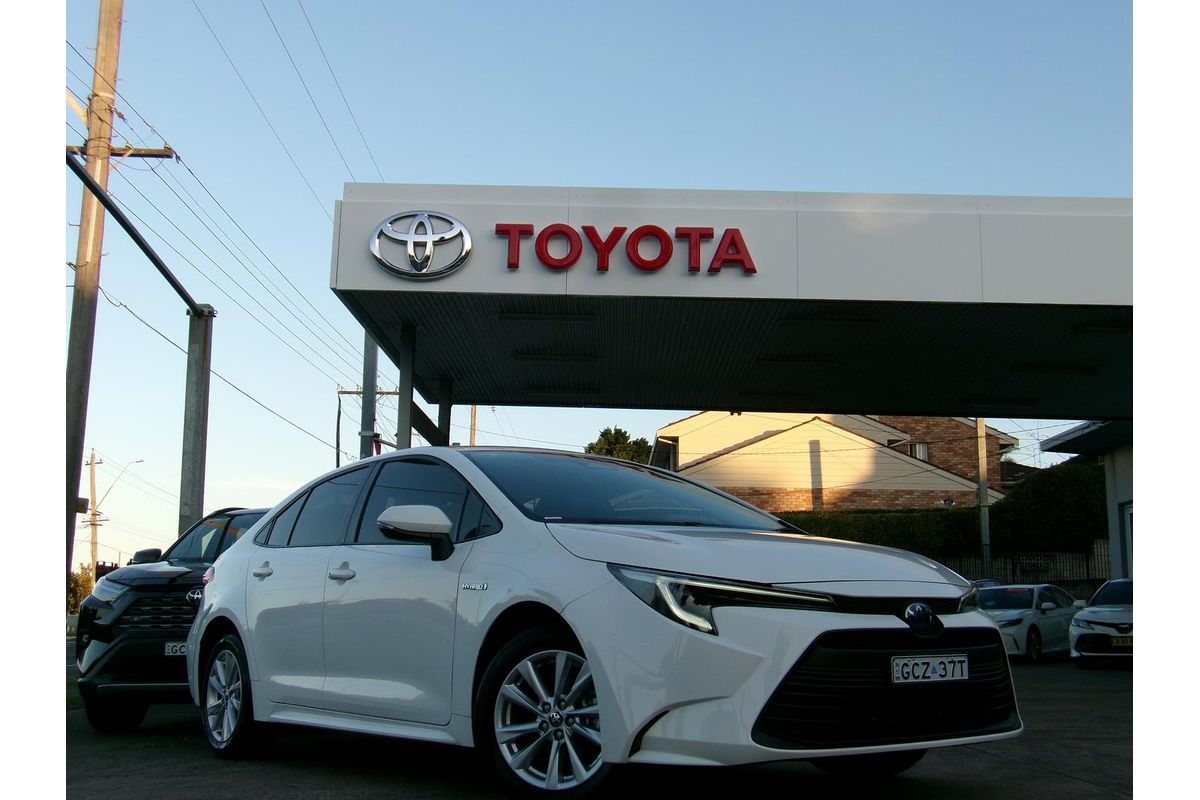 2023 Toyota Corolla Ascent Sport Hybrid ZWE219R