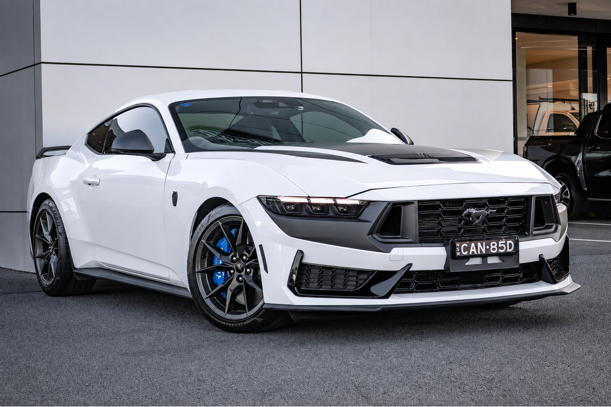 2024 Ford Mustang Dark Horse FO