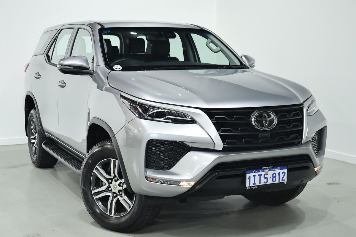 2025 Toyota Fortuner GX GUN156R