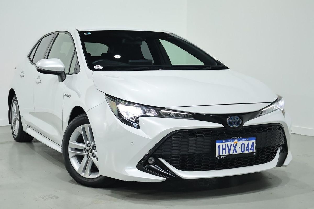 2022 Toyota Corolla SX Hybrid ZWE211R