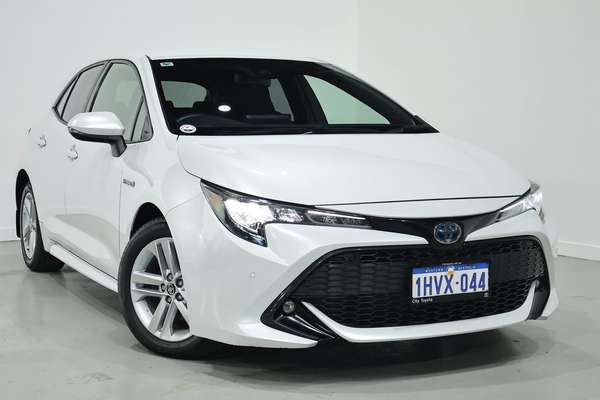 2022 Toyota Corolla SX Hybrid ZWE211R