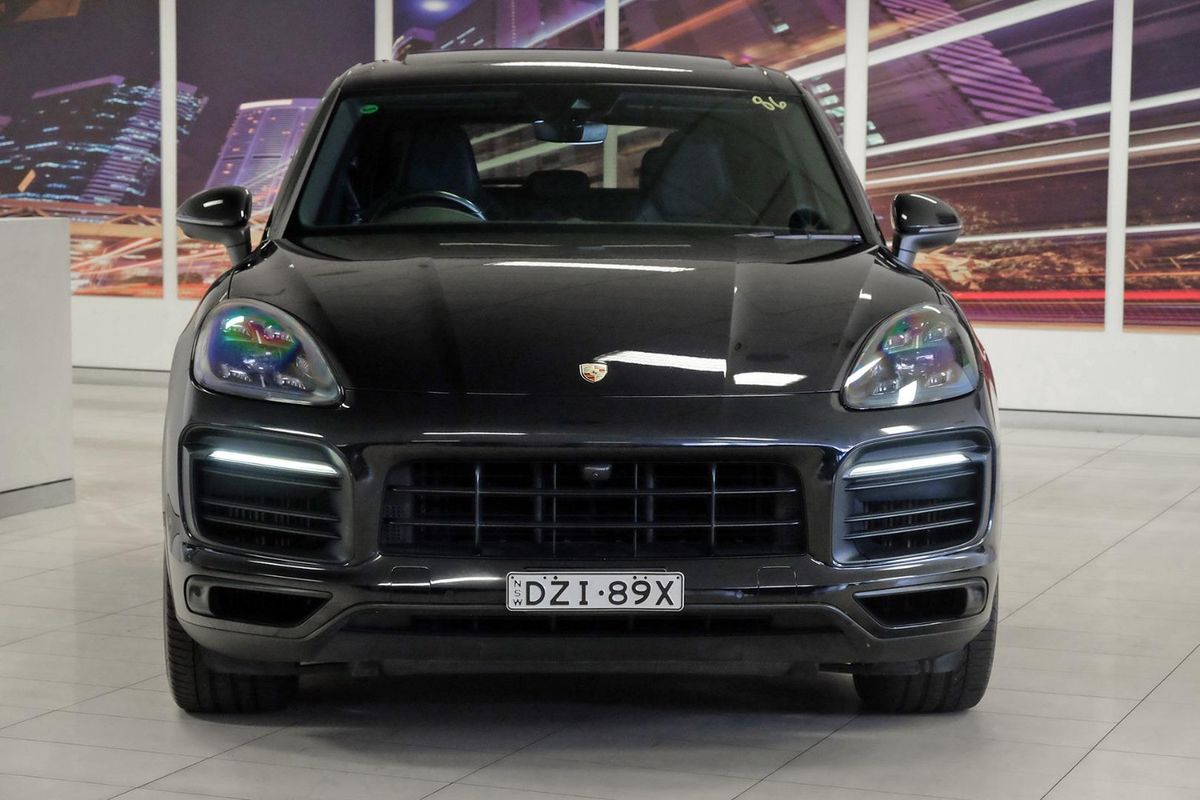 2018 Porsche Cayenne S 9YA image 4