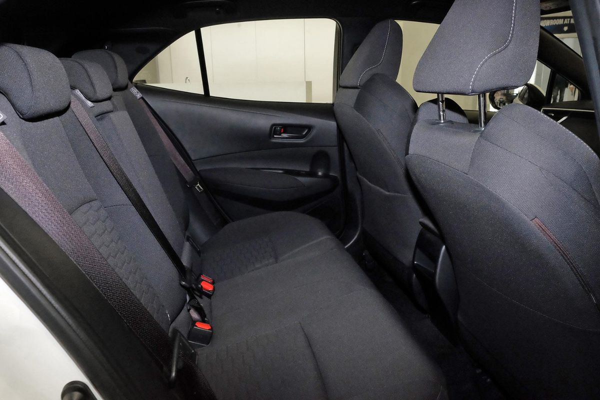 2023 Toyota Corolla Ascent Sport Hybrid ZWE219R image 10
