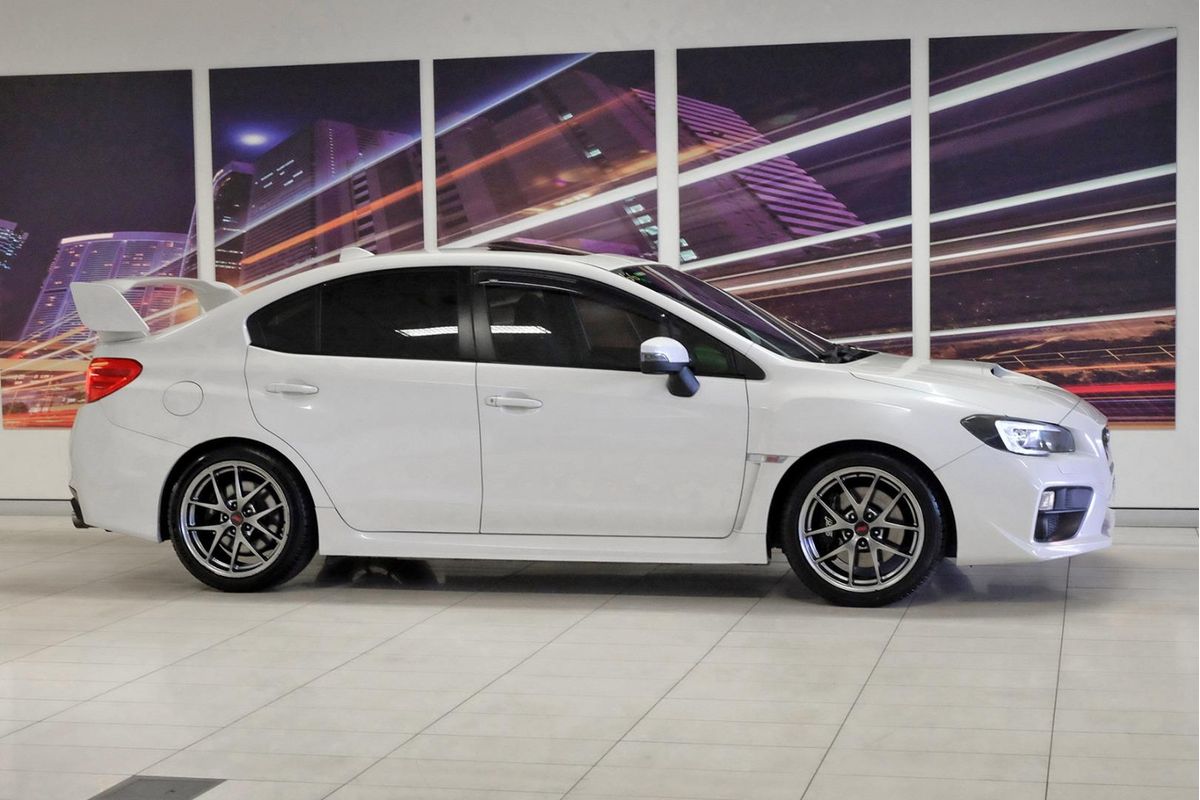 2015 Subaru WRX STI Premium VA image 3