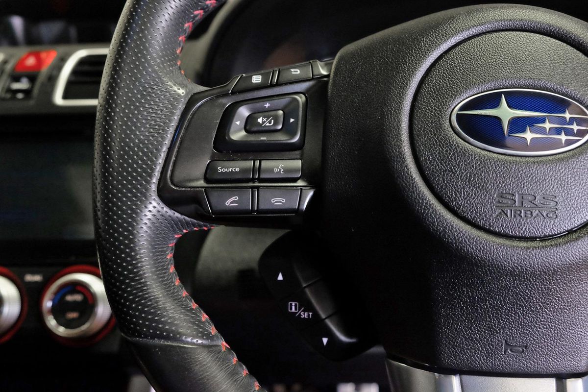 2015 Subaru WRX STI Premium VA image 15