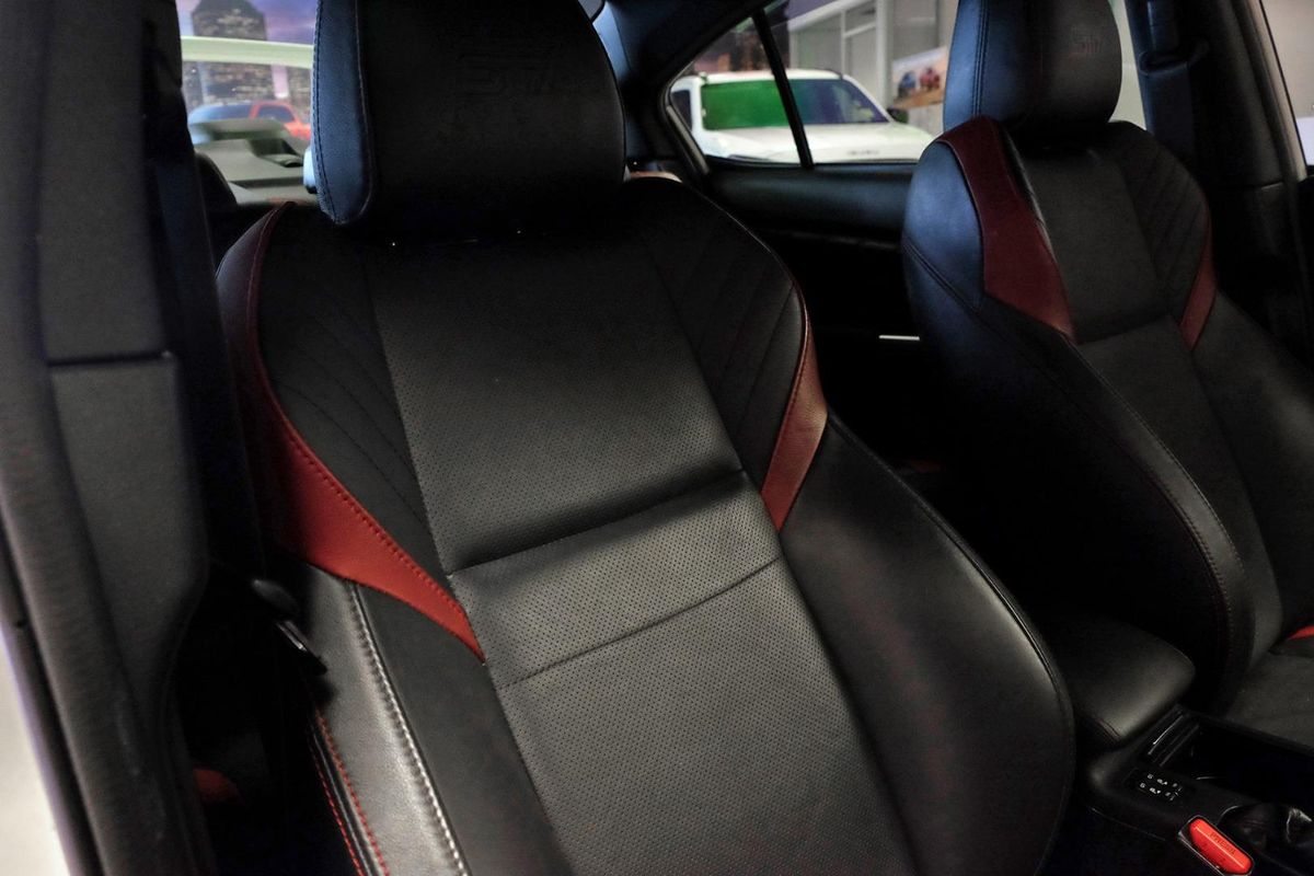 2015 Subaru WRX STI Premium VA image 17