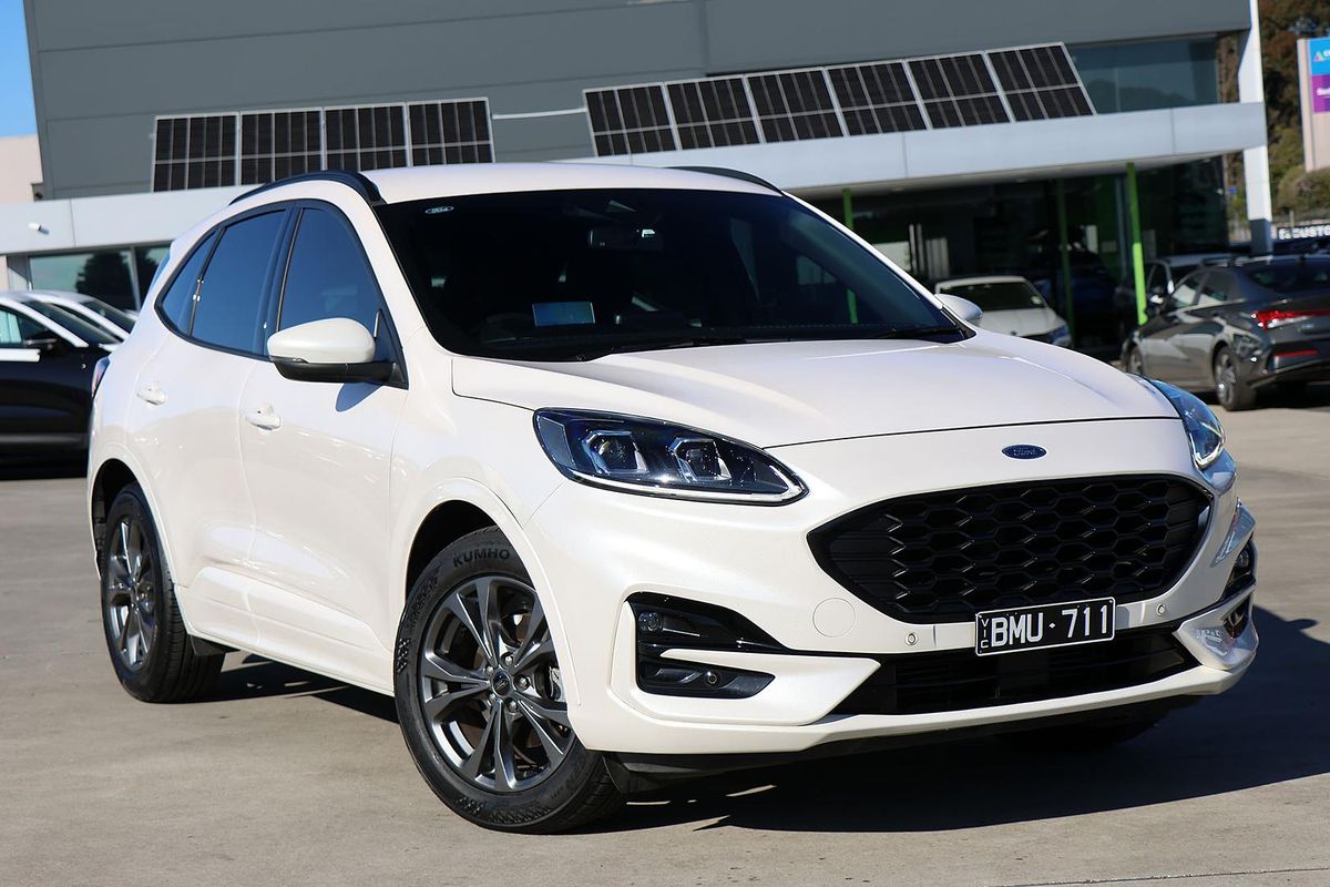 2021 Ford Escape ST-Line ZH