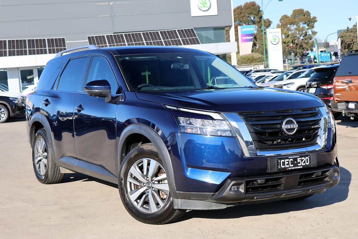 2023 Nissan Pathfinder Ti R53