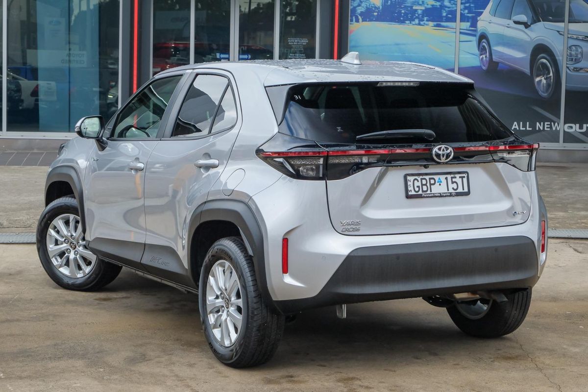 2025 Toyota Yaris Cross GXL MXPJ10R