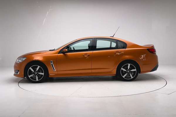 2017 Holden Commodore SV6 VF Series II thumb-4