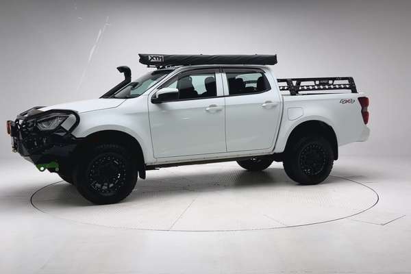 2020 Isuzu D-MAX LS-M 4X4 thumb-3
