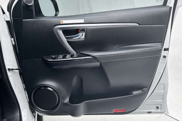 2024 Toyota Fortuner GXL GUN156R thumb-18