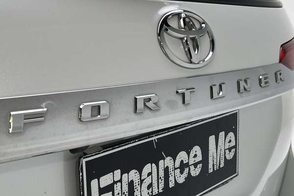 2024 Toyota Fortuner GXL GUN156R thumb-21