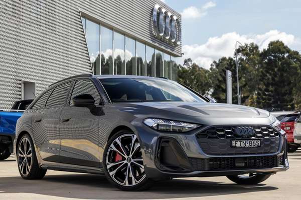 2025 Audi A5 e-hybrid S-Line B10