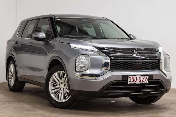 2022 Mitsubishi Outlander ES ZM